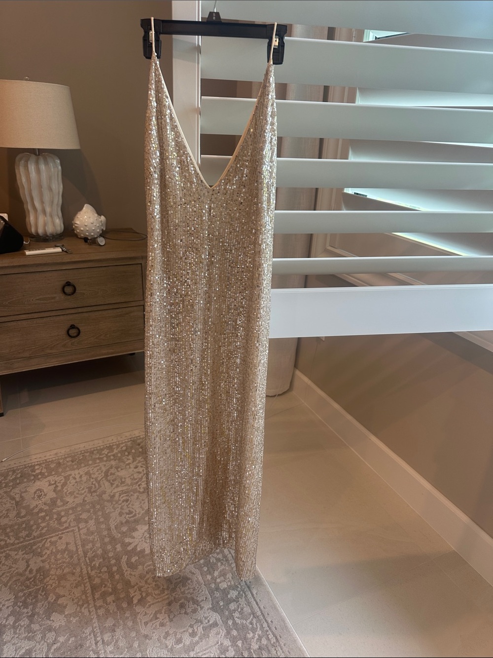 Ilena for Mac Duggal Sequin midi dress - Champagne Gold